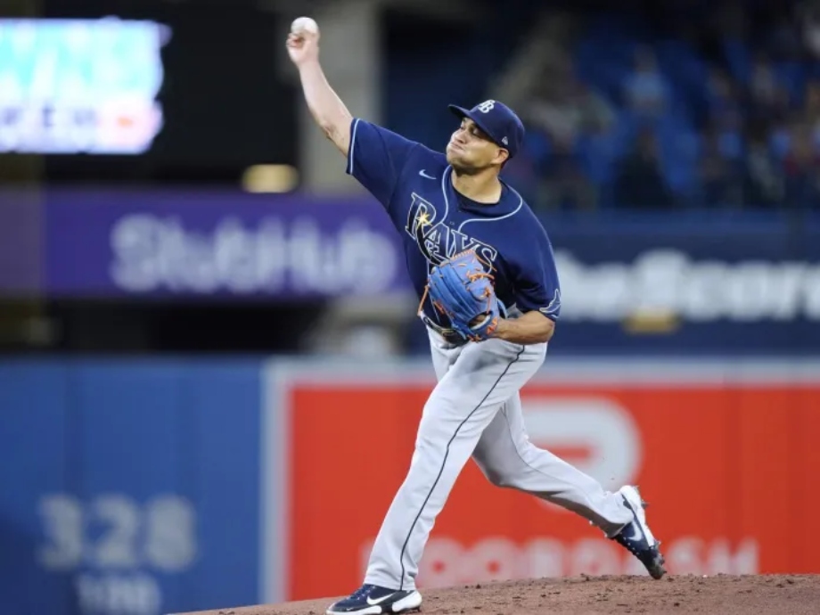 YONNY CHIRINOS CONDUJO NUEVO TRIUNFO DE RAYS