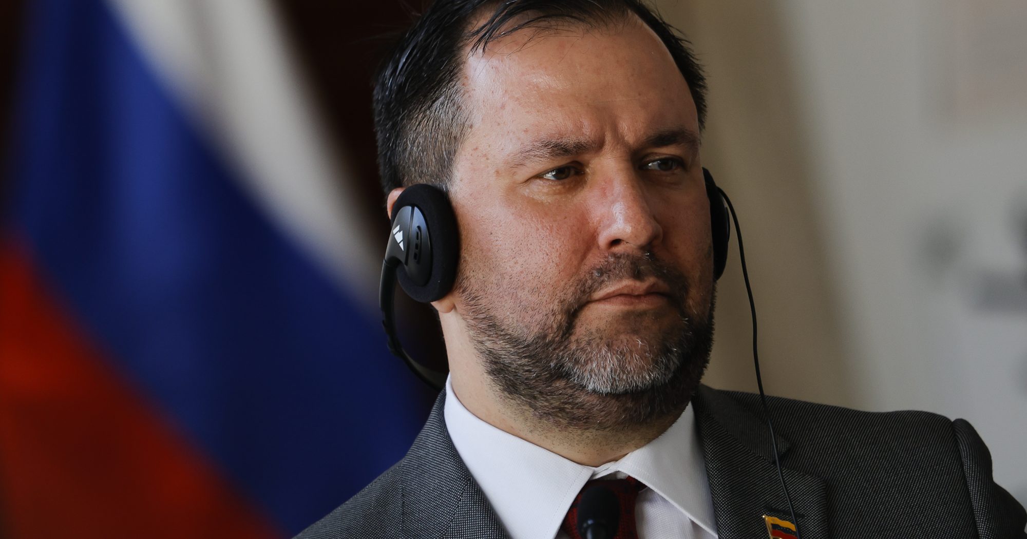 CANCILLER YVÁN GIL SOSTUVO ENCUENTRO CON TRABAJADORES SIN TIERRA DE BRASIL